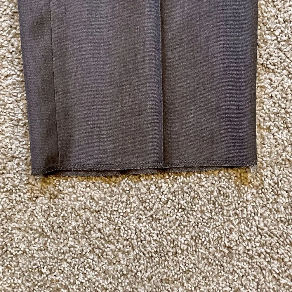 Bertolini 2pc‎ Suit Jacket Size 38R Pants 46/40 Sport Coat Blazer Wool Silk Gray